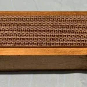 Pettz Wooden Cat Scratcher – Durable Modern Cat Scratching Post